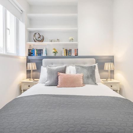 Bright & Modern 2-Bed Notting Hill Apartment Лондон Экстерьер фото