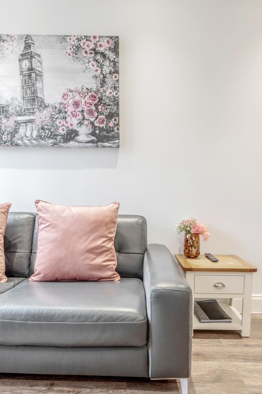 Bright & Modern 2-Bed Notting Hill Apartment Лондон Экстерьер фото