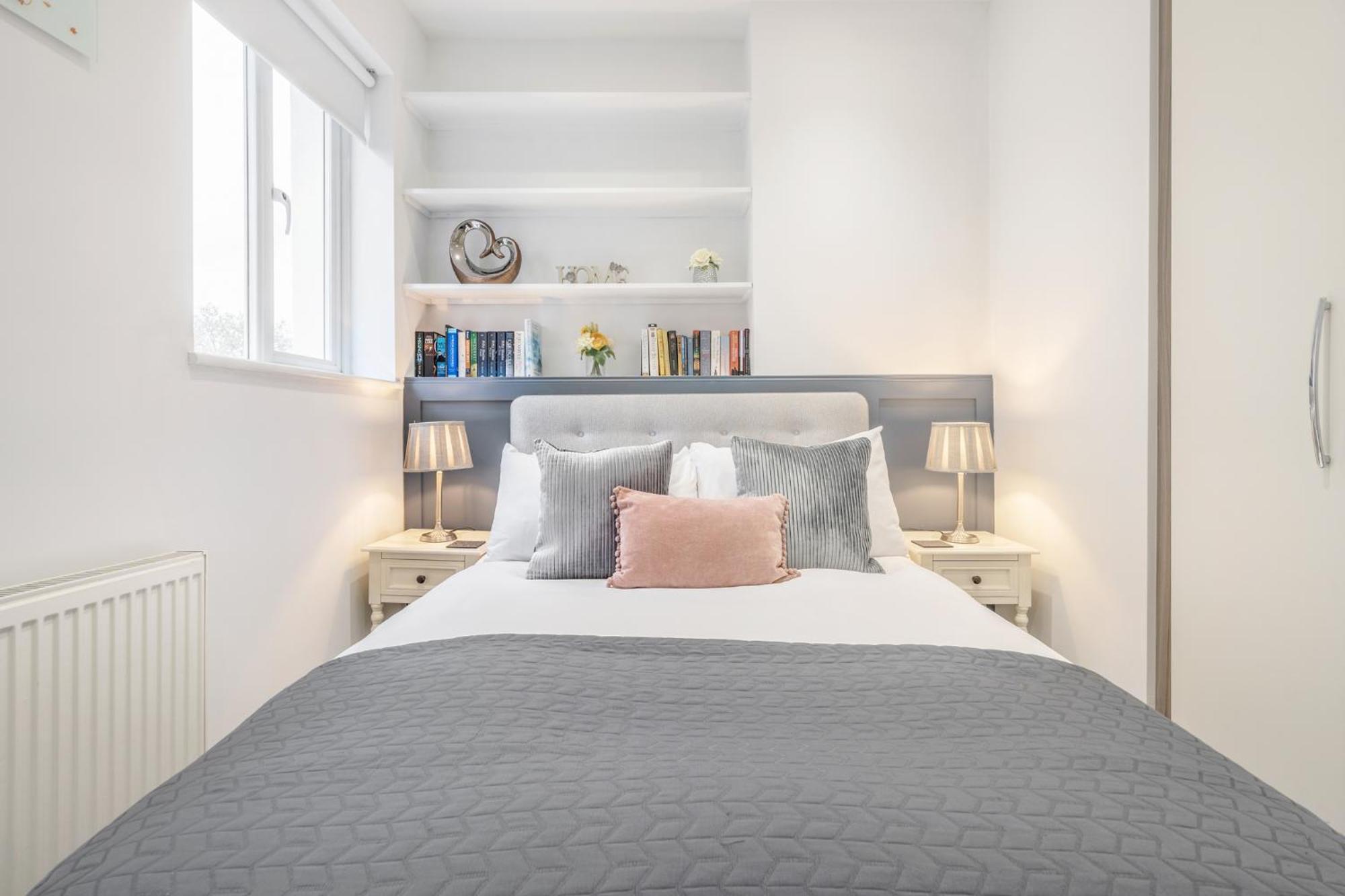 Bright & Modern 2-Bed Notting Hill Apartment Лондон Экстерьер фото