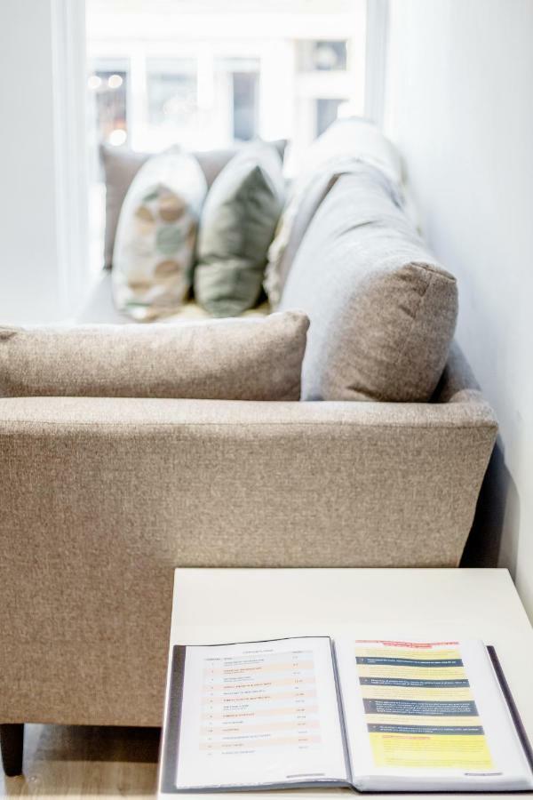 Bright & Modern 2-Bed Notting Hill Apartment Лондон Экстерьер фото
