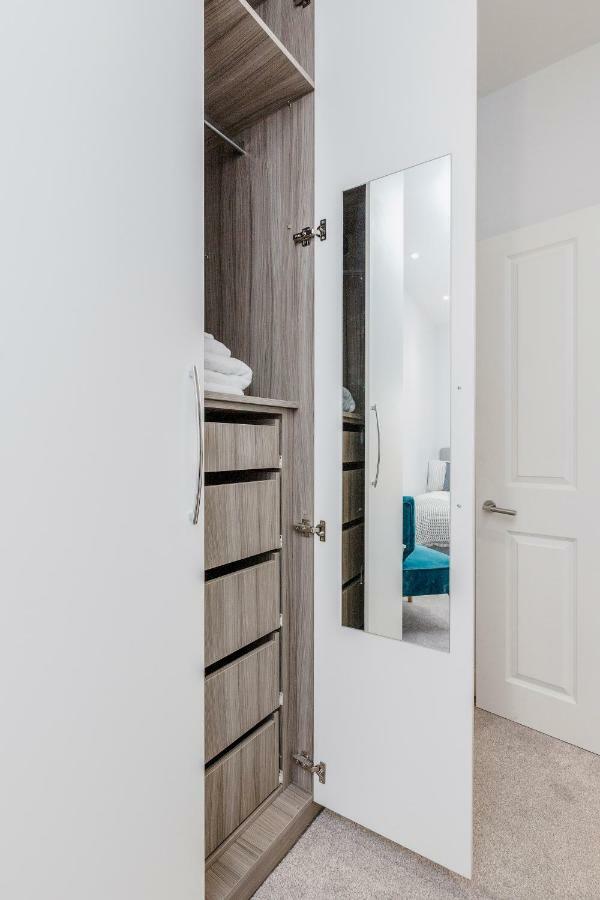 Bright & Modern 2-Bed Notting Hill Apartment Лондон Экстерьер фото