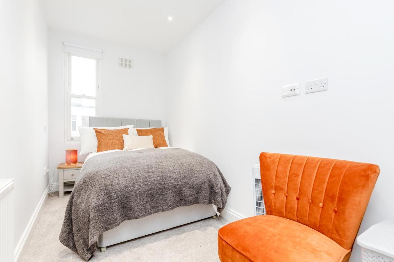 Bright & Modern 2-Bed Notting Hill Apartment Лондон Экстерьер фото