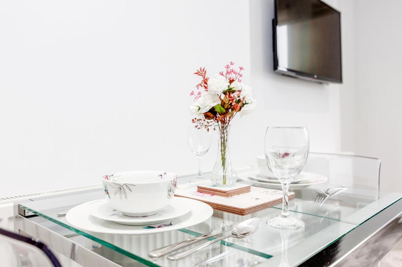 Bright & Modern 2-Bed Notting Hill Apartment Лондон Экстерьер фото